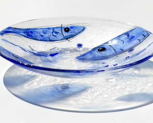 Antje Otto Glaskunst Glasschale Relief Glasmalerei Fische